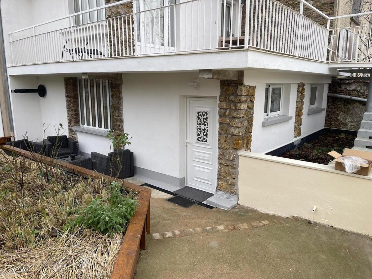 Maison plein pied proche de Paris, Parking privé, Terrasse privée, 2 chambres, capacité 6 personnes - B&B Brétigny-sur-Orge