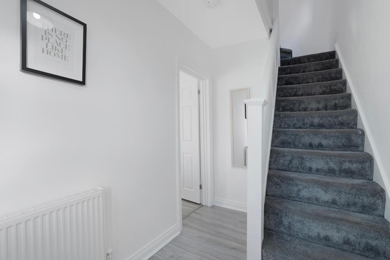 NEW! 3BR in Colchester Road - B&B
