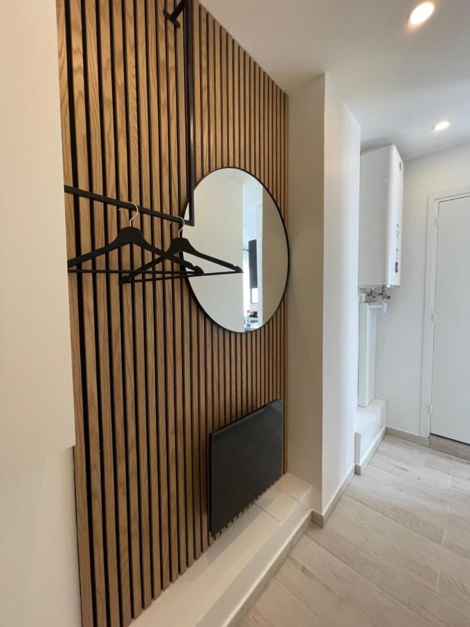 L'Atelier Contemporain - Porte de Paris, Stade de France, Aéroport CDG - B&B