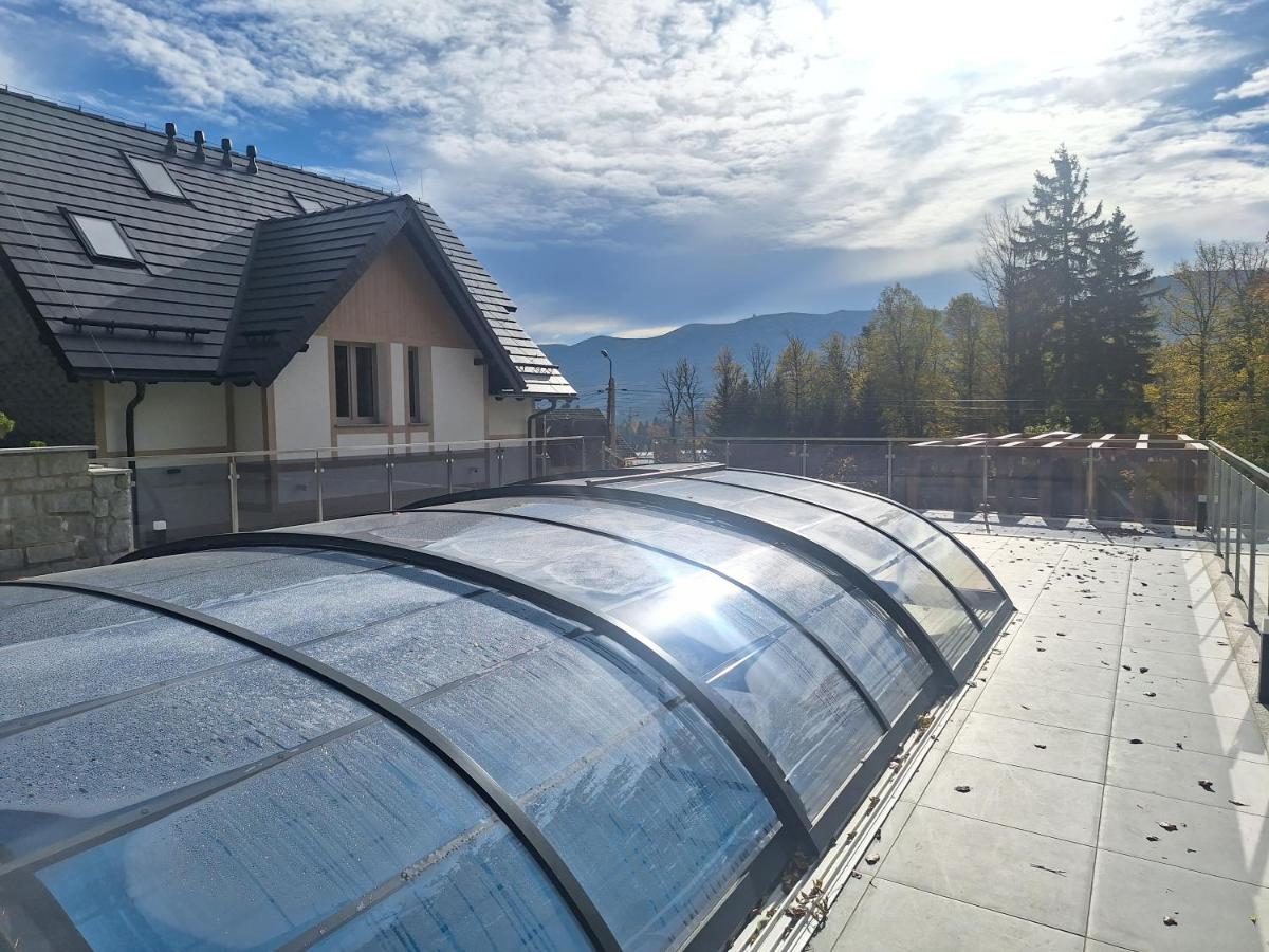 Mountain Spring- Apartamenty Premium 4-8 os z jacuzzi, sauną i basenem w cenie - widok na góry - Chambres d'hôtes Szklarska Poręba