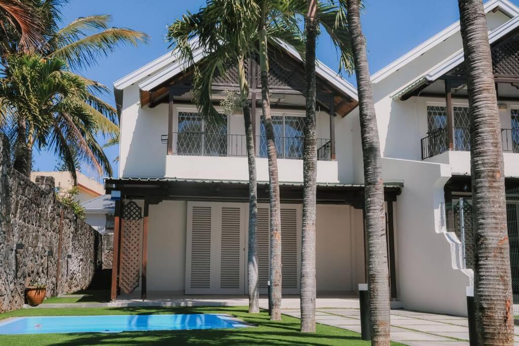 The Palms Villa A in Pereybere - B&B
