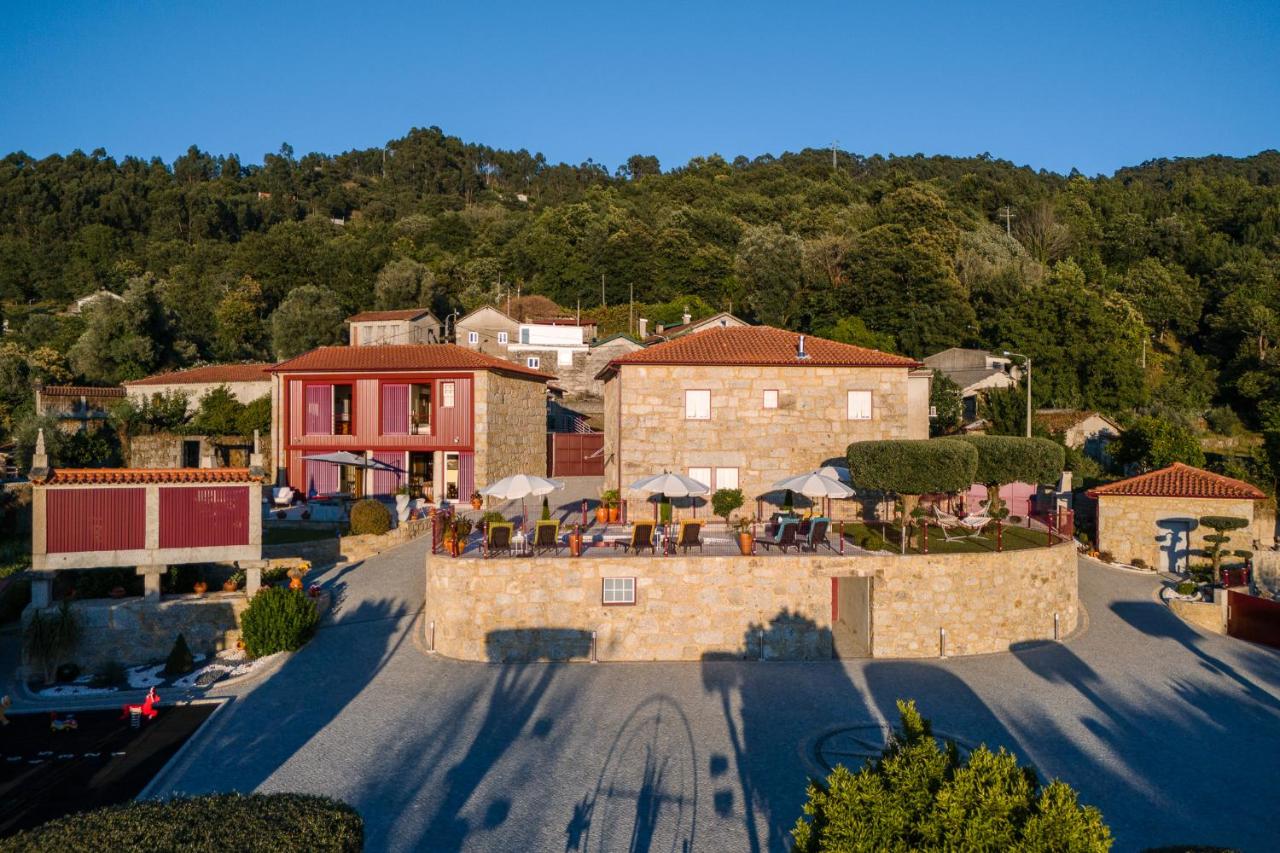 Casa Zé Manel - Turismo Rural - Ferienwohnung Paranhos