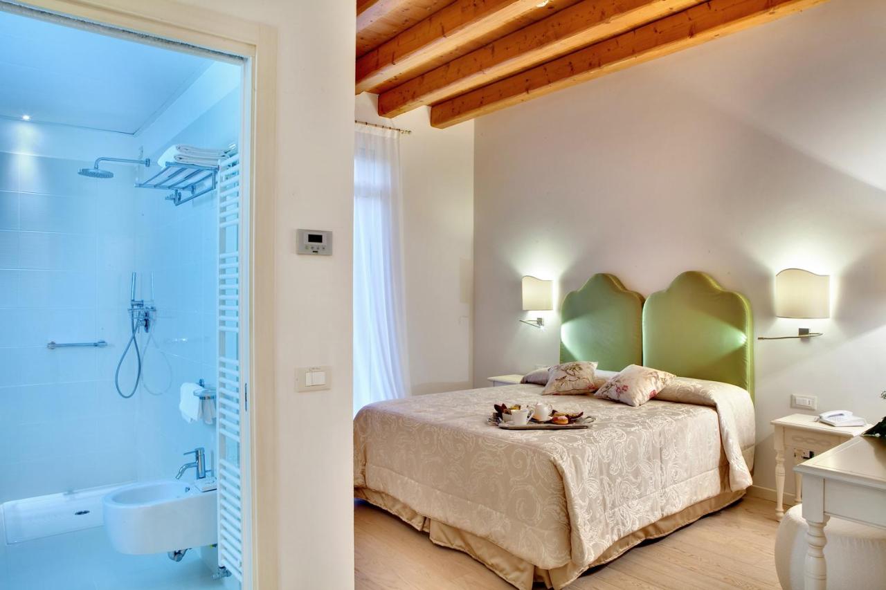 Chambre Double ou Lits Jumeaux Confort 