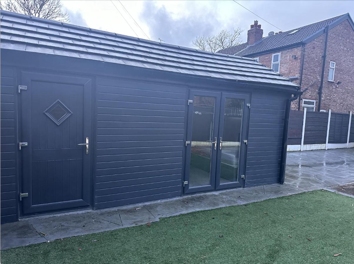 Newly Built Private Ensuite Room - B&B