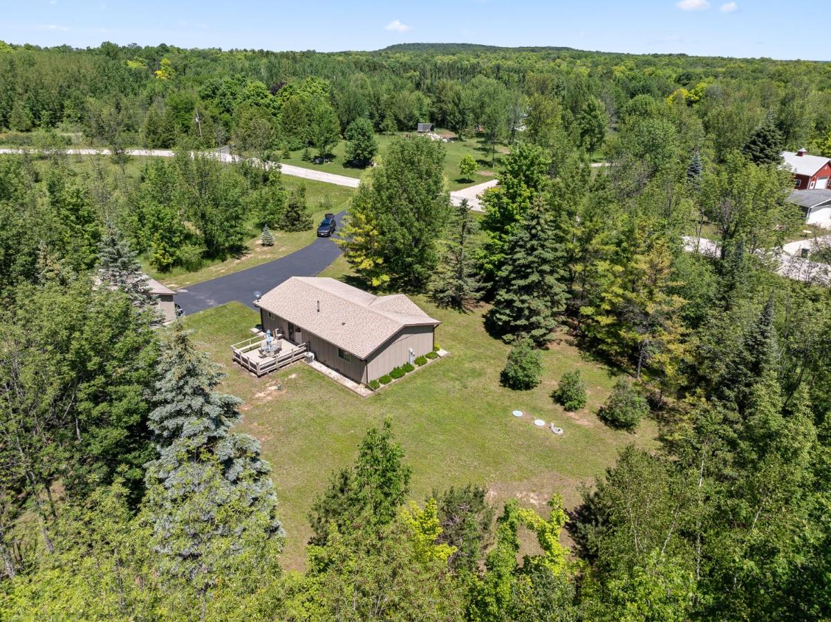 Wilderness Retreat by Simple Life Rentals - B&B Ellison Bay