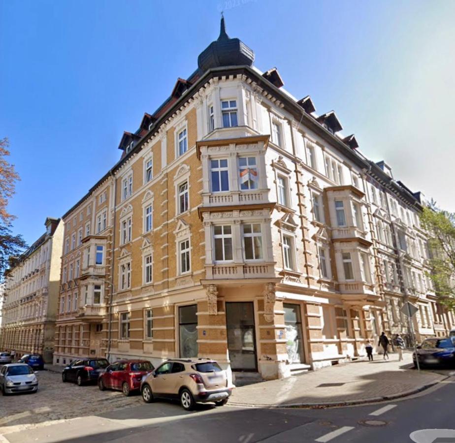 #2 RebelRents - 4P - Apartment Smart-TV - WLAN - voll ausgestattete Küche - Ferienwohnung