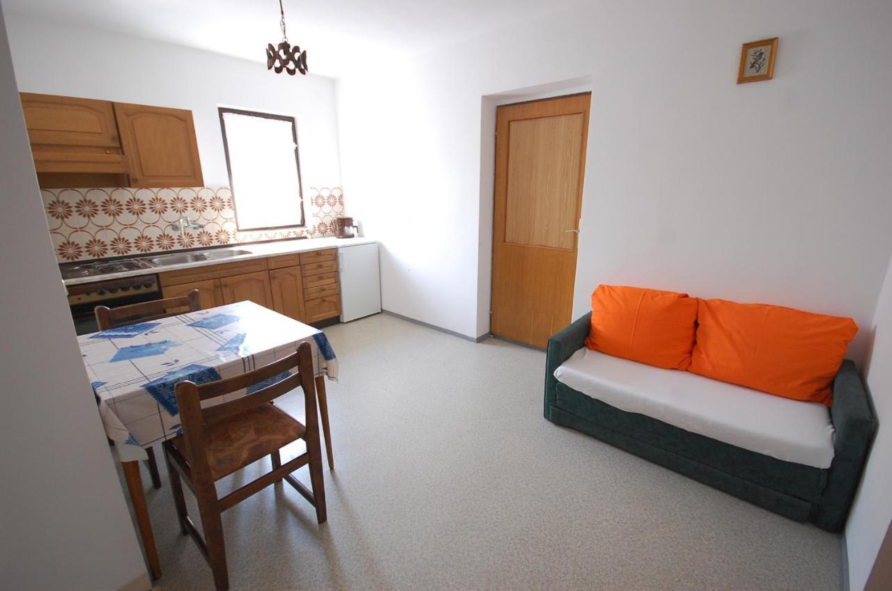 Appartement met 1 Slaapkamer en een Balkon