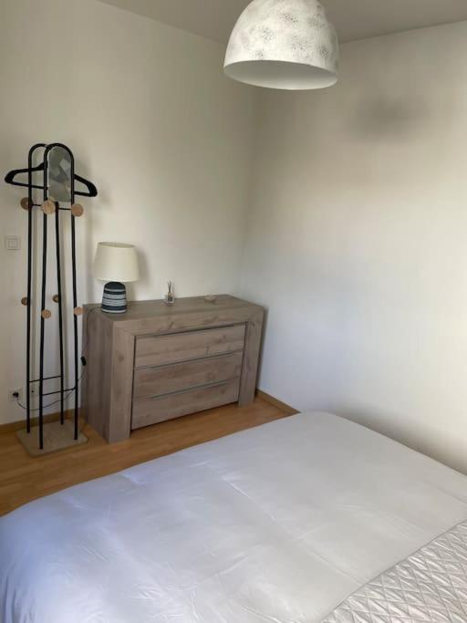 Bel appartement proche gare - WiFi - parking - Ferienwohnung