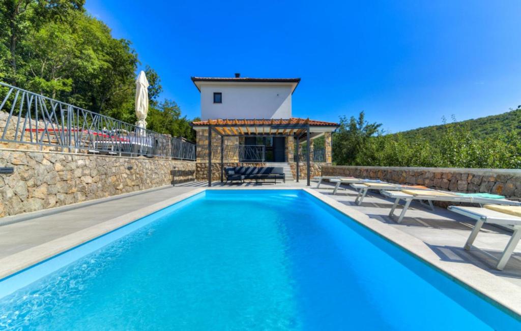 Beautiful Casa Verde in Novi Vinodolski - B&B
