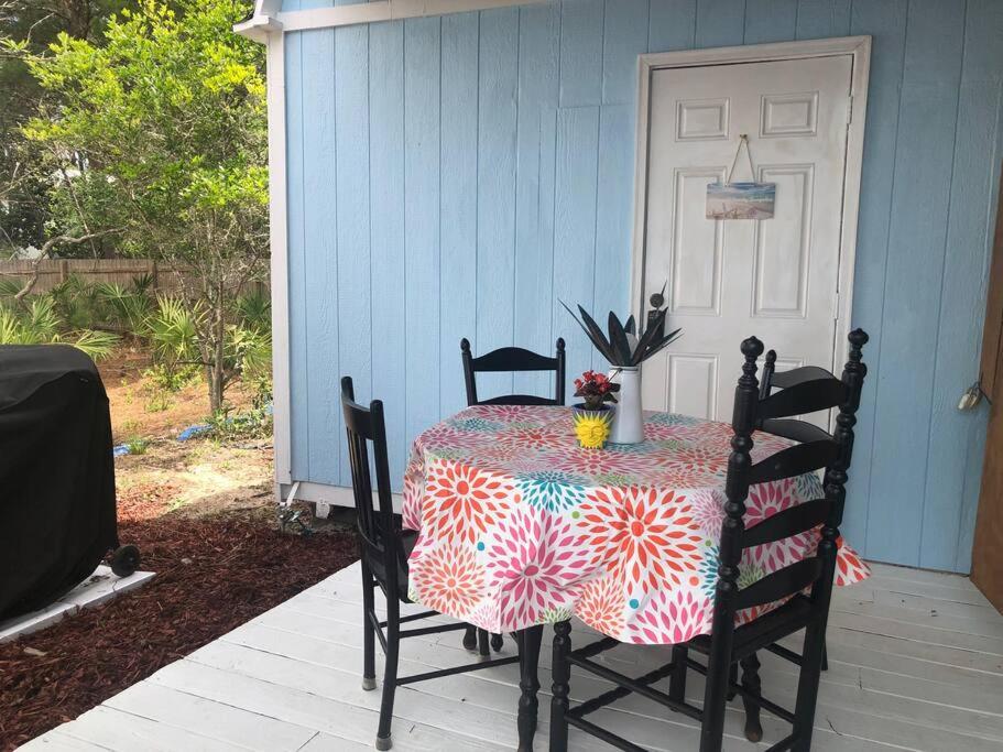 Beachy Bungalow, Santa Rosa Beach, FL near Gulf - B&B Santa Rosa Beach