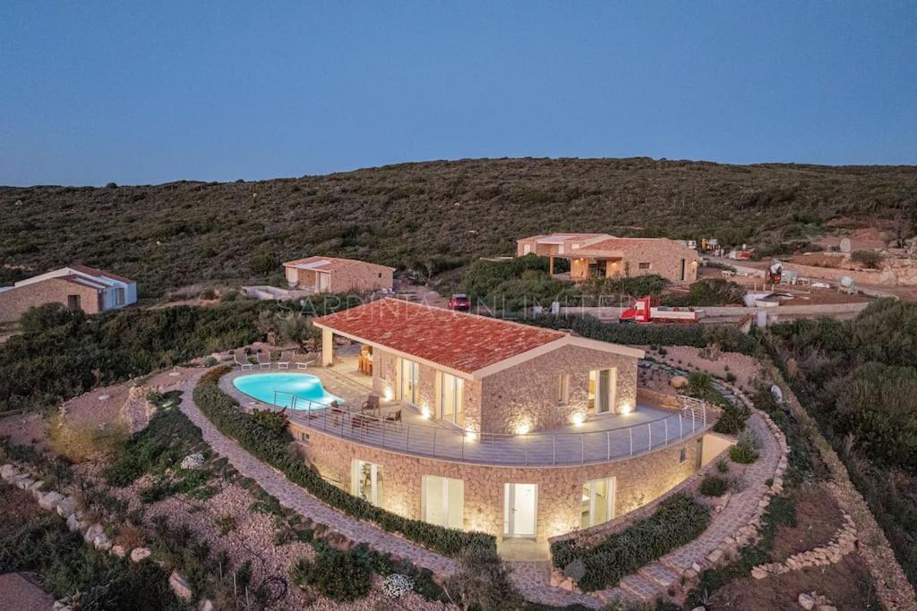 Villa Lysia - Ferienwohnung Trinità d'Agultu e Vignola