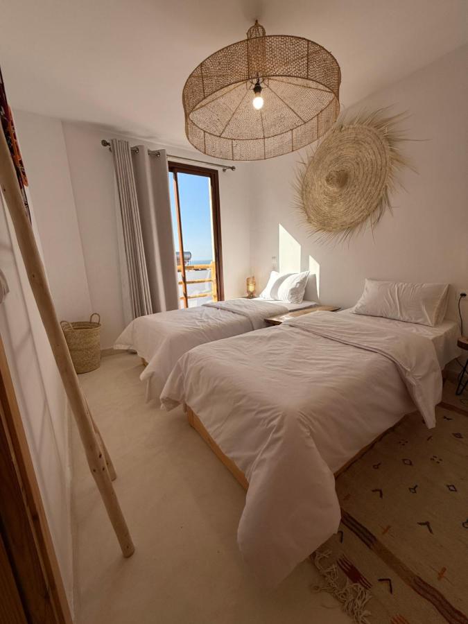Familienzimmer mit seitlichem Meerblick