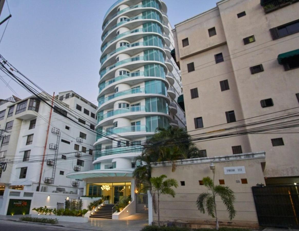One-Bedroom Apartment with Balcony