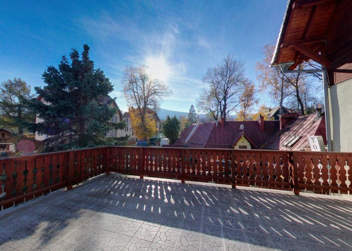 Dom Wypoczynkowy Topaz - B&B Szklarska Poręba