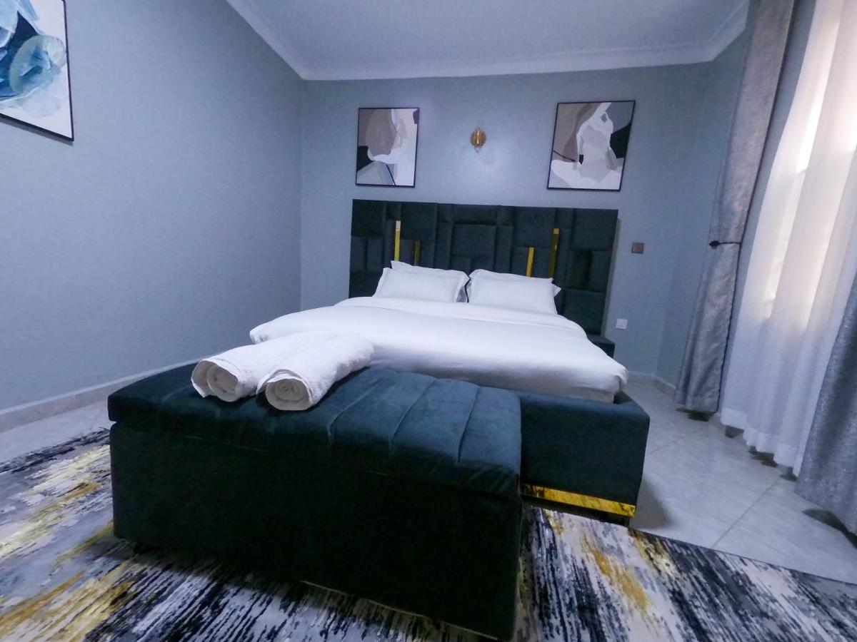 Modern Furnished apartment Bunga Kampala - Ferienwohnung