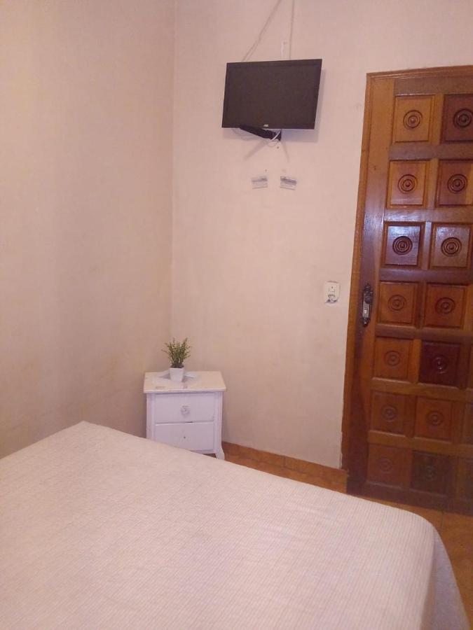 Hostel jardim glória Limeira - B&B Limeira