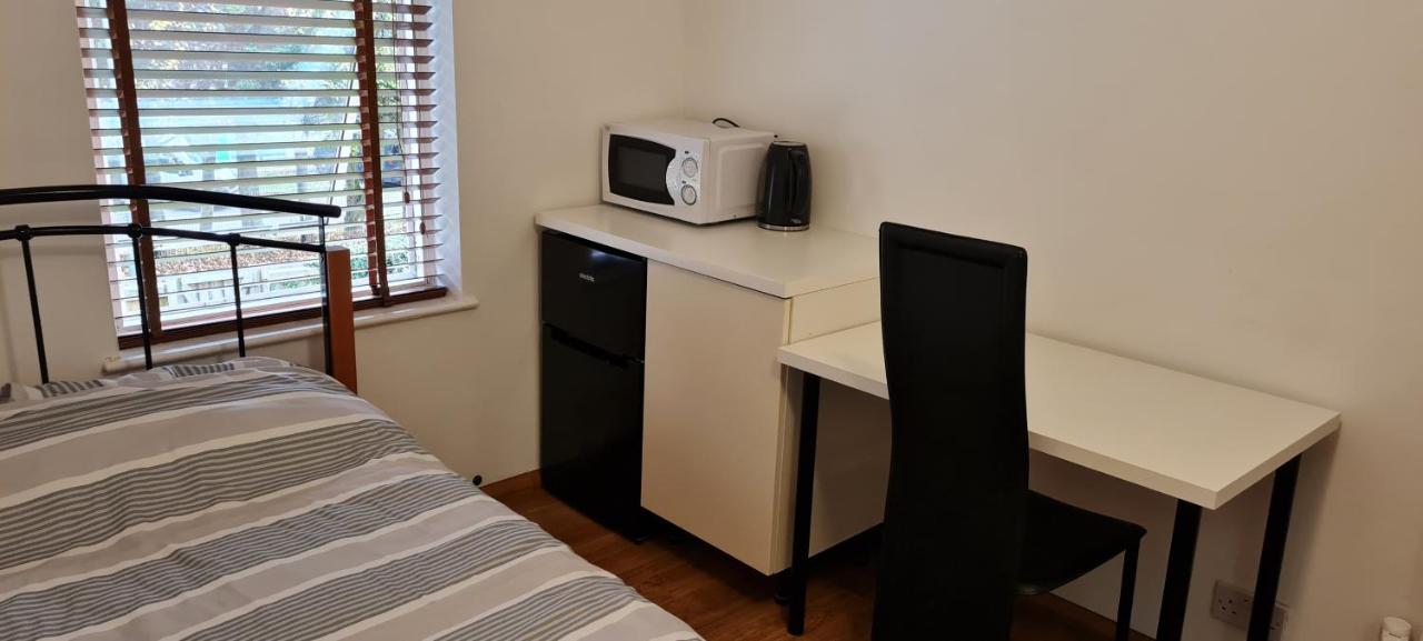 Luton, LU3 Double Ensuite room - Bed and Breakfast Luton