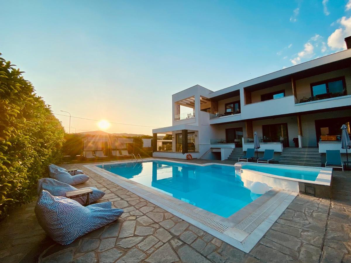 Aelia Living - Bed and Breakfast