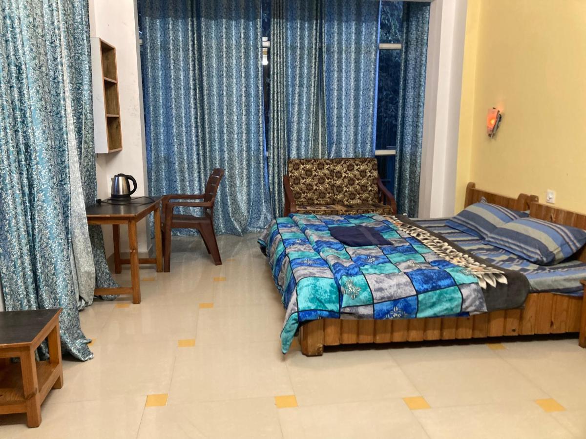 Chambre Double - Vue sur Montagne