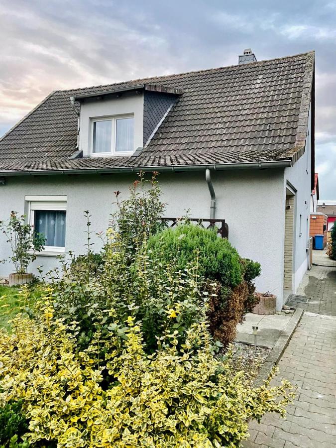 Appartement 3 - geräumige Wohnung mit eigener Küche, Bad und Gartenblick - Bed and Breakfast Salzgitter