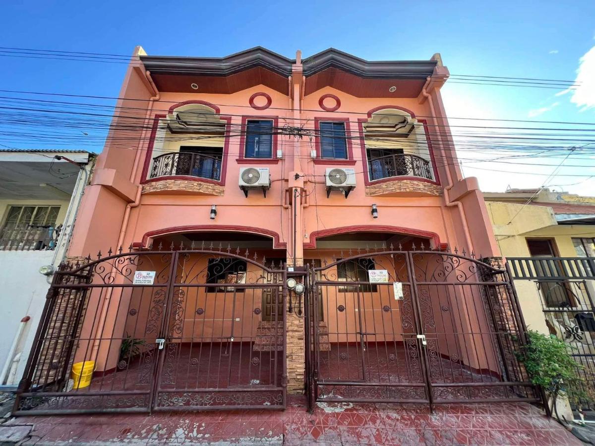 Townes Many Beds Home Near SM Lanang SMX Airport Samal Wharf - B&B Davao City