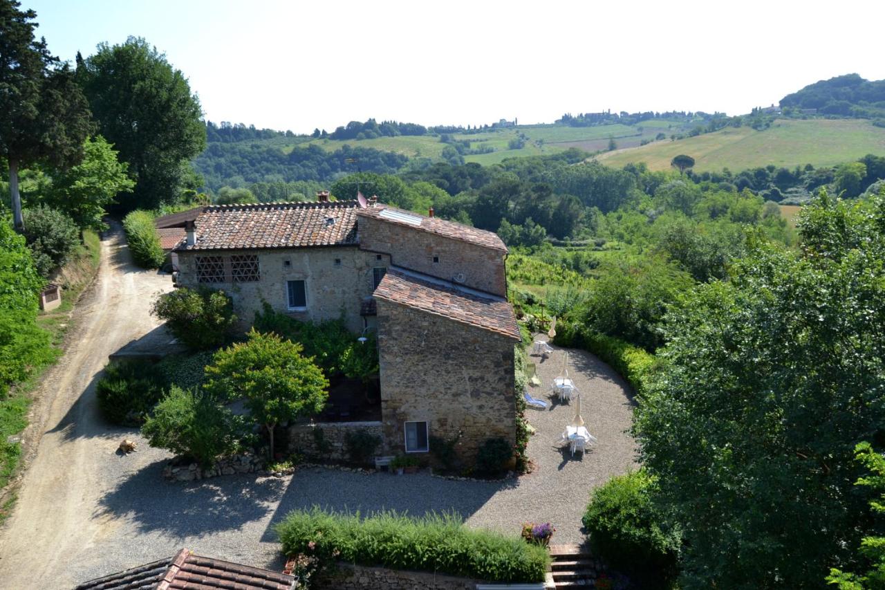 B&B Poggibonsi - Agriturismo Le Cantine - Bed and Breakfast Poggibonsi