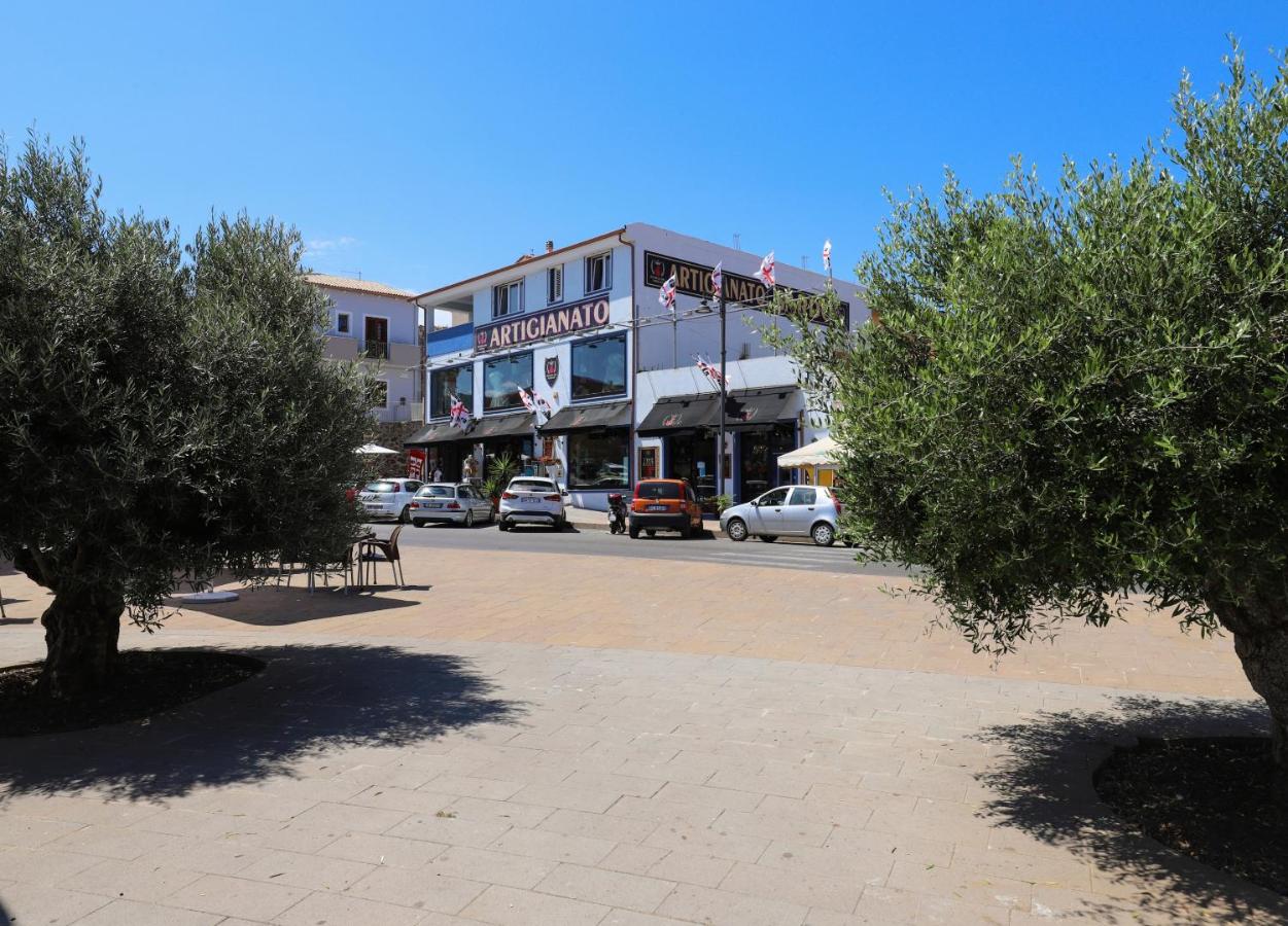 The Square Castelsardo - B&B