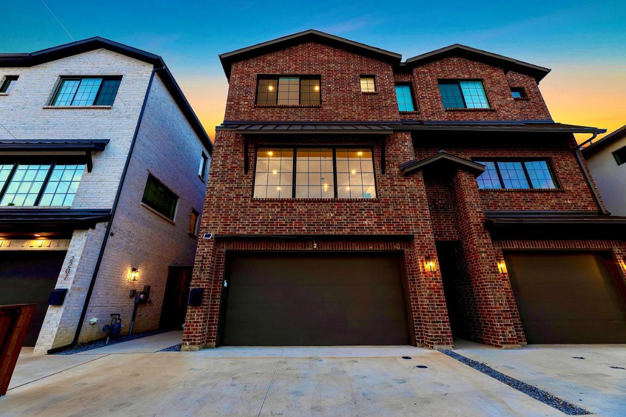 Modern Dallas Family Gem Pool Table, Arcade and More - B&B