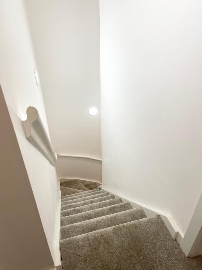2 bedroom duplex apartment - B&B