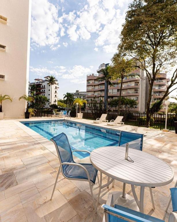 APARTAMENTO PÉ NA AREIA BARRAVENTO RESIDENCE - RIVIERA SÃO LOURENçO - B&B Bertioga