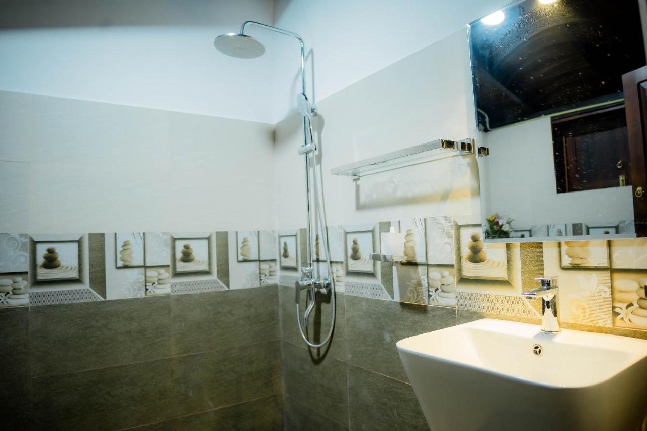 Double or Twin Room with Side Sea View