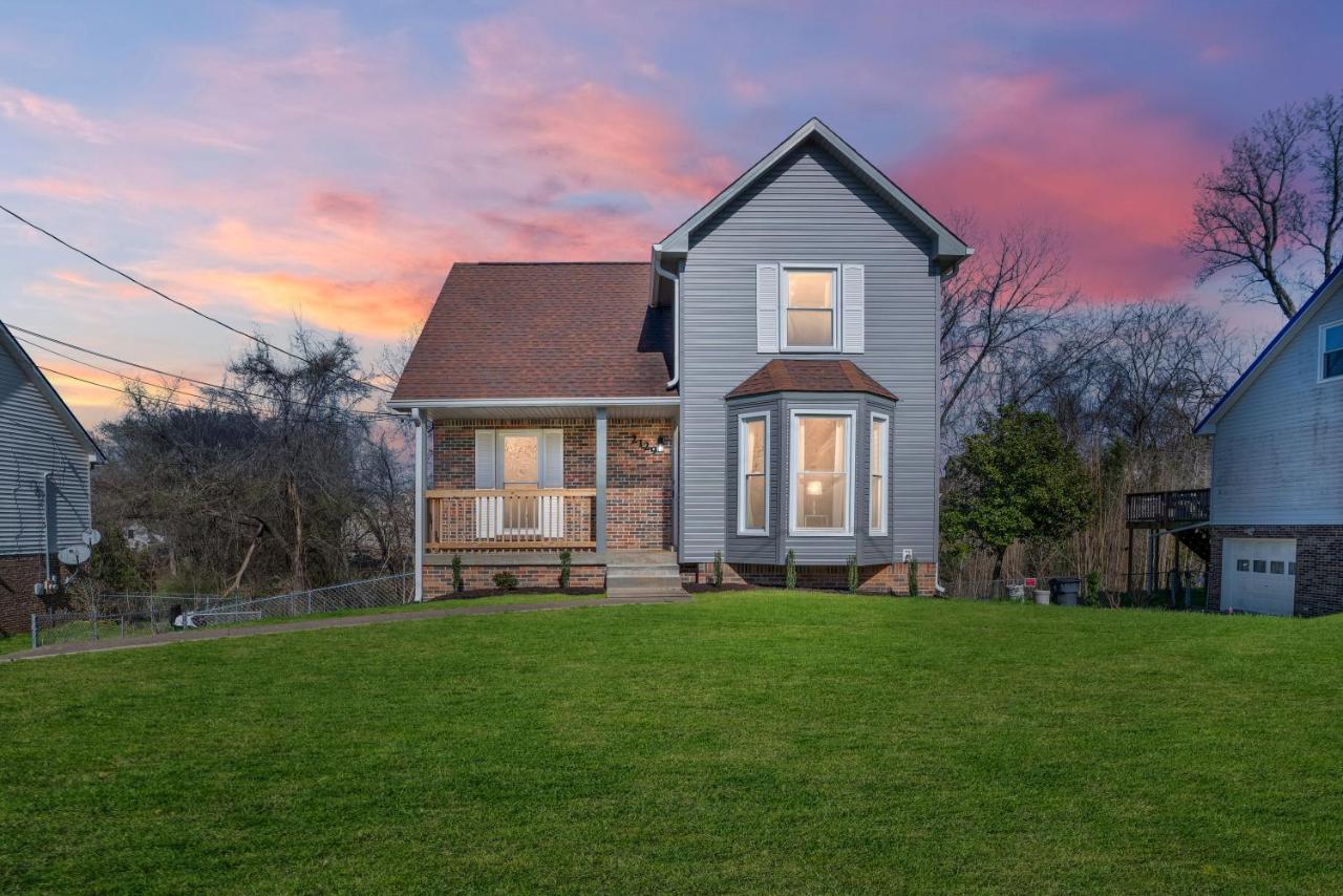 Shades Of Gray Clean, Updated, & Comfy - B&B