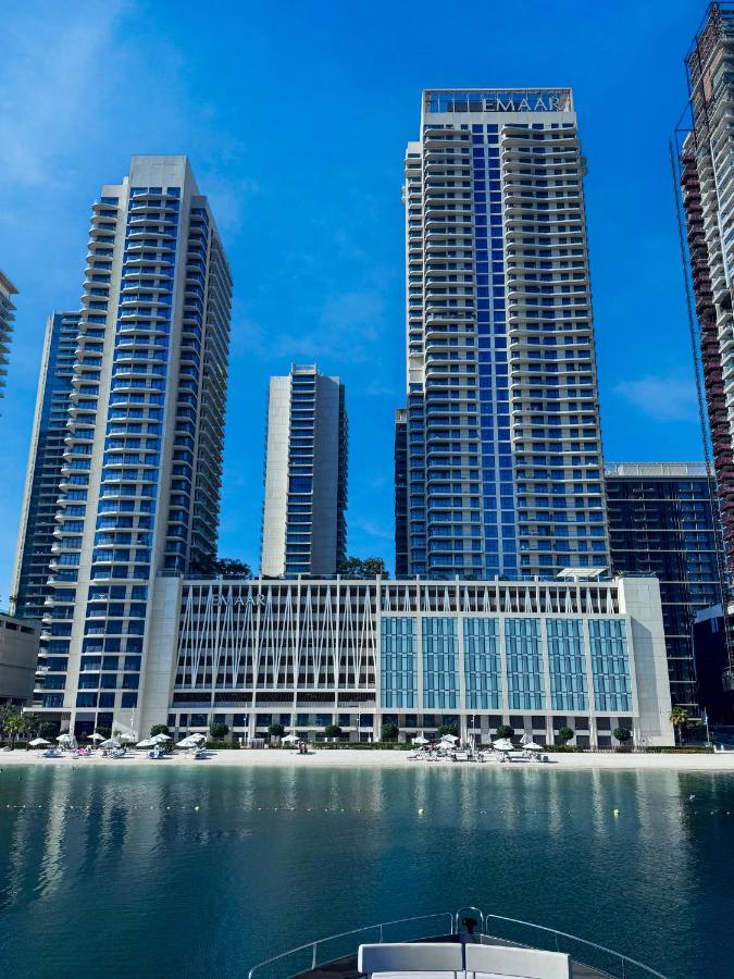 Chic 1 Bedroom on Private Beach in Dubai Harbour - B&B Dubai