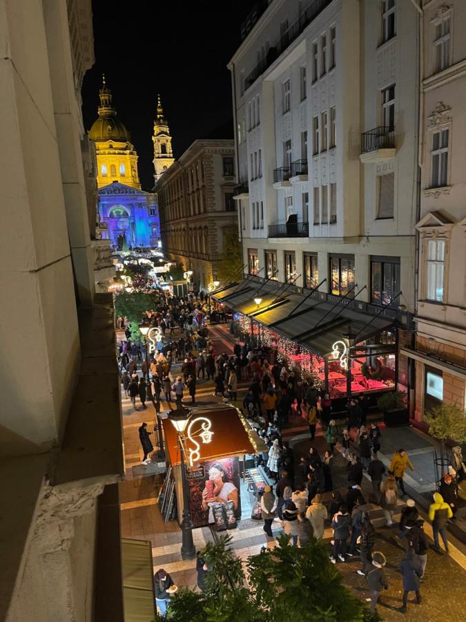 Basilica view prime apartment with free parking - B&B Budapest