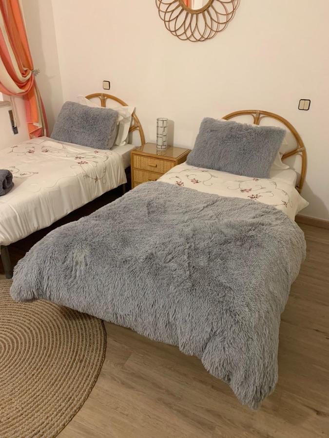 Dreamy Sea View Apartment with Access to Private Pool & Stunning Rooftop - B&B Luz