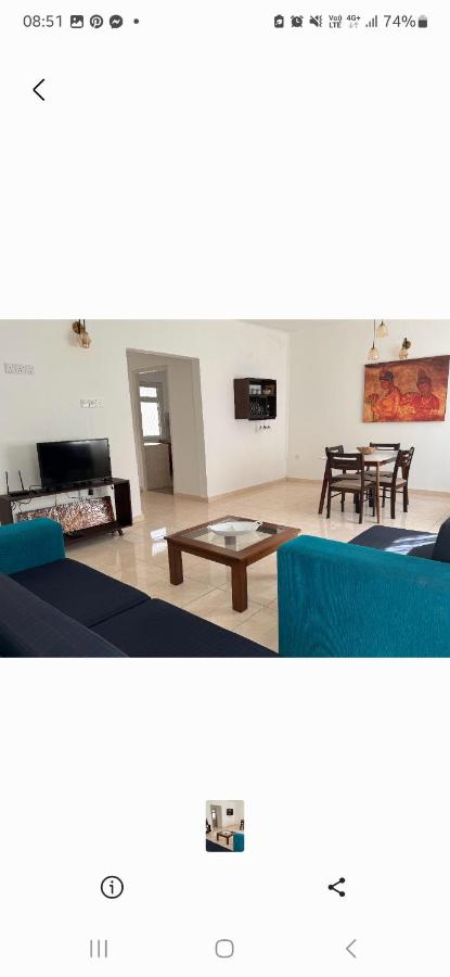 Two room flat in colombo 5 - B&B