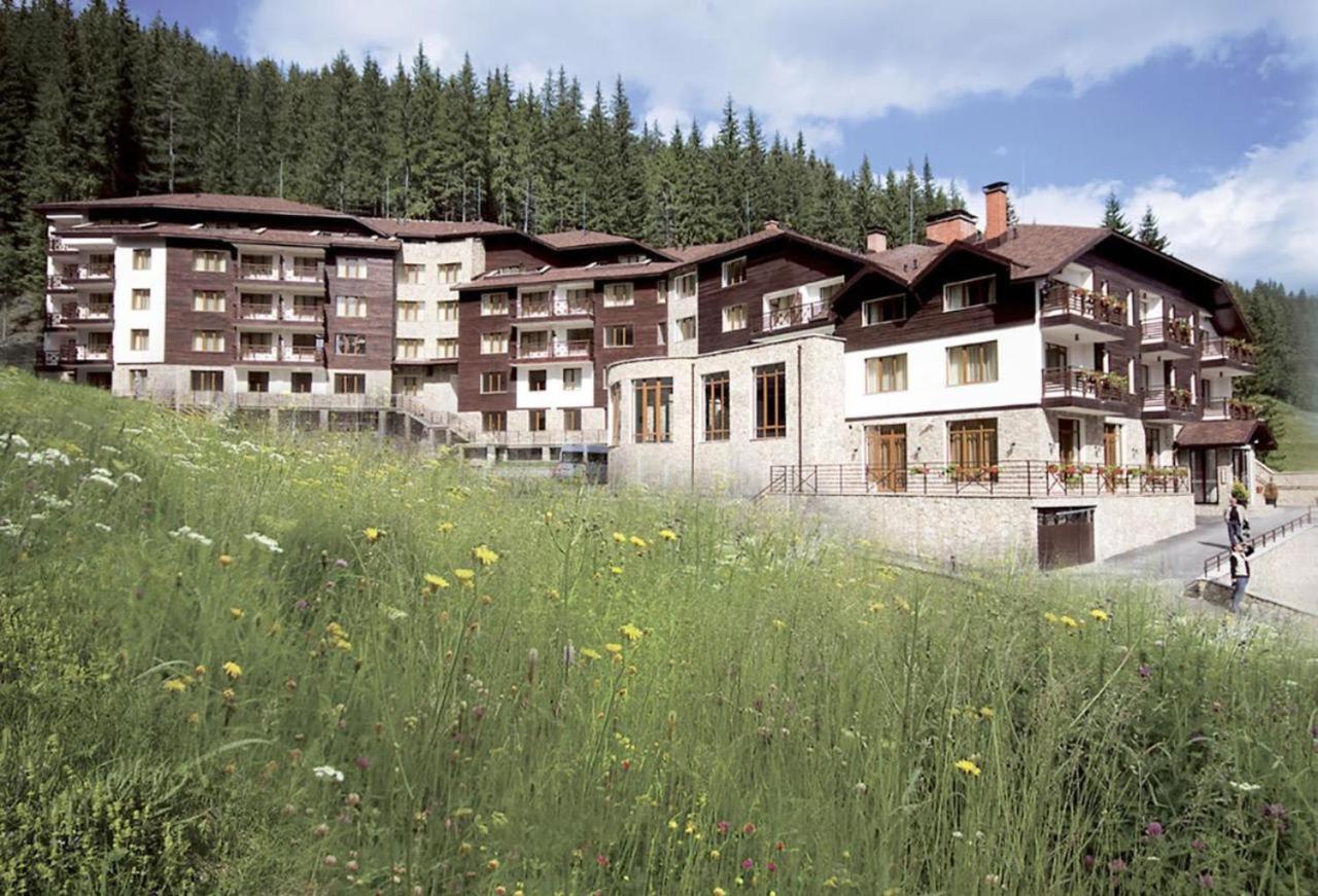 STRIM Apartment 406 Stream Resort, Pamporovo - B&B Pamporovo