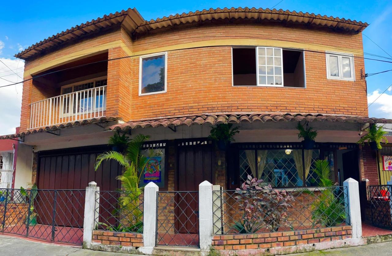 Casa Condesa Hotel - B&B Villeta