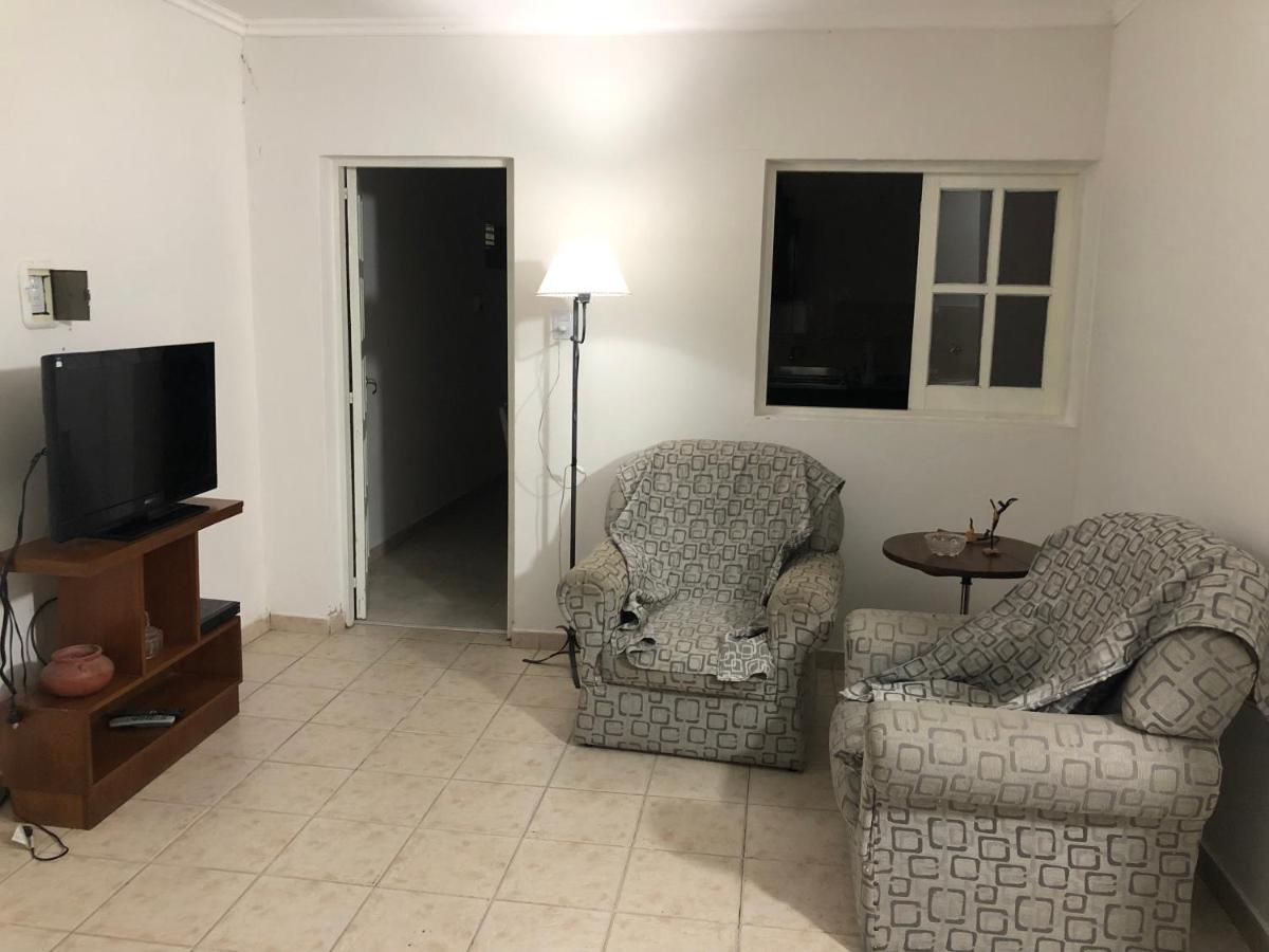 Estacion Ewald - B&B Avellaneda
