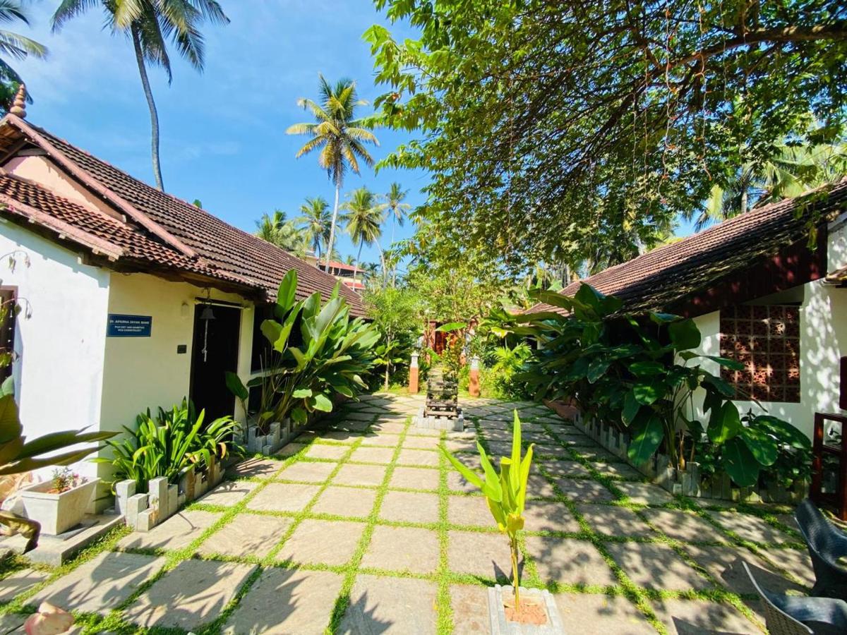 Hotel Holiday Home - B&B