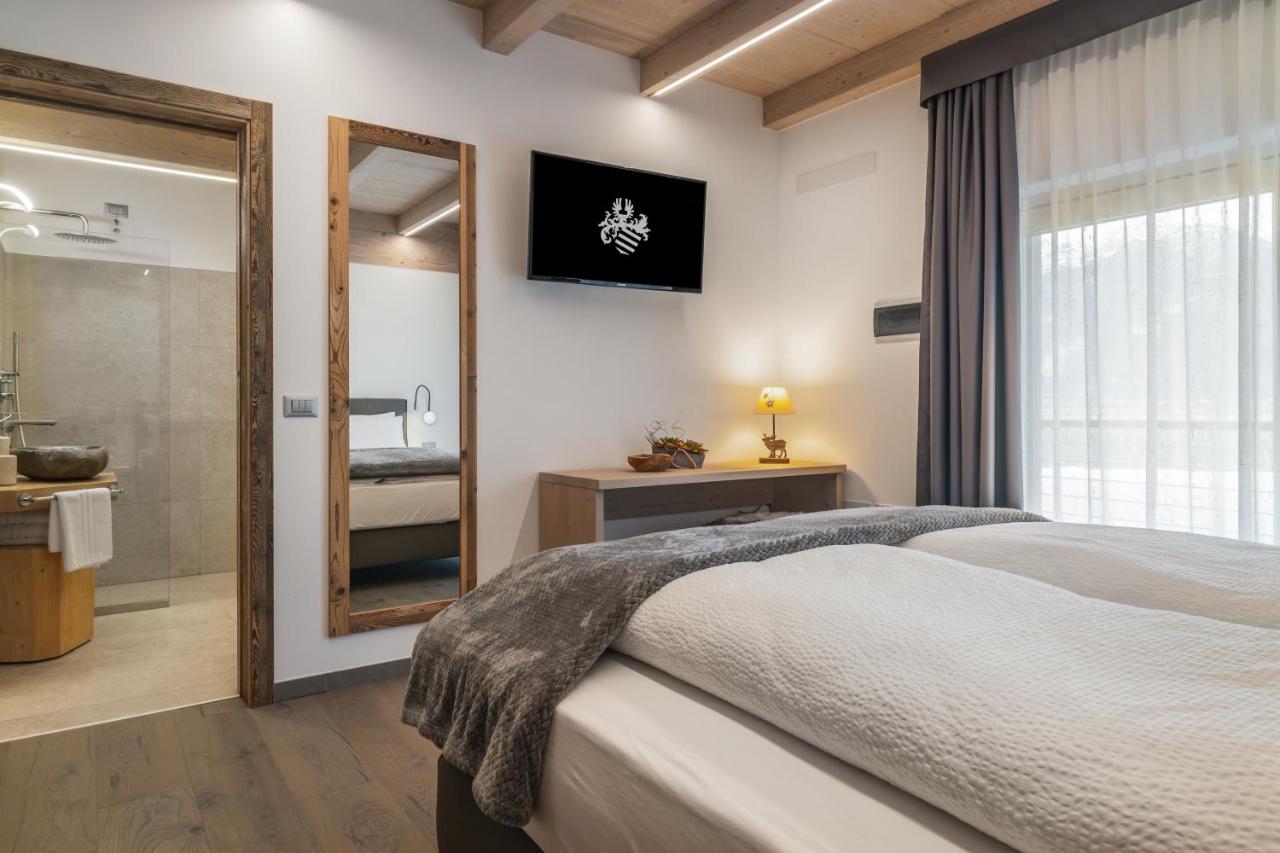 Habitación Doble con vistas a la montaña