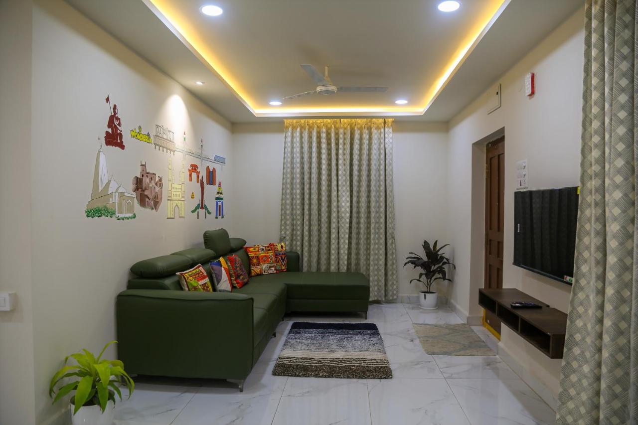 Cozy 3 bhk A/C home @ wipro circle , Near US Embassy - Ferienwohnung Hyderabad