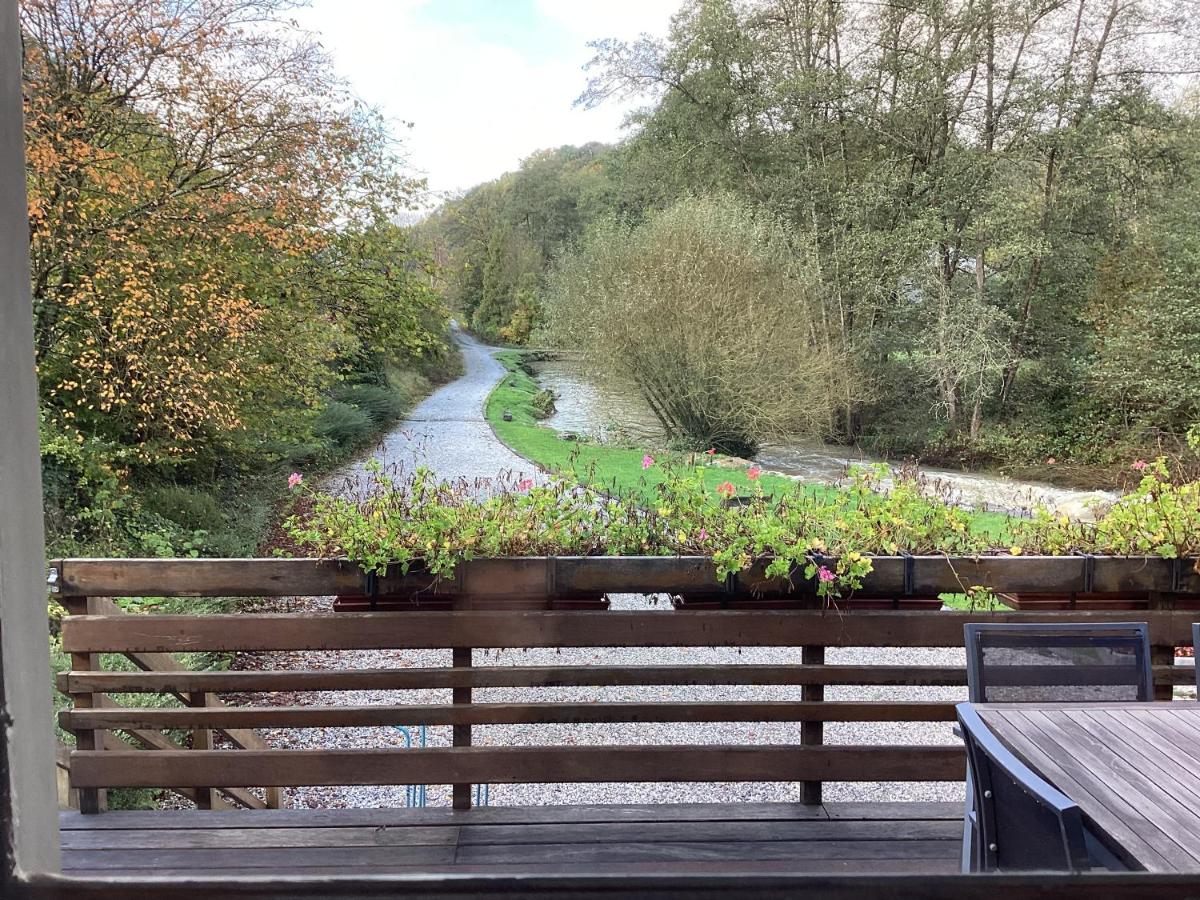 L eau et la pierre2 - Bed and Breakfast Durnal