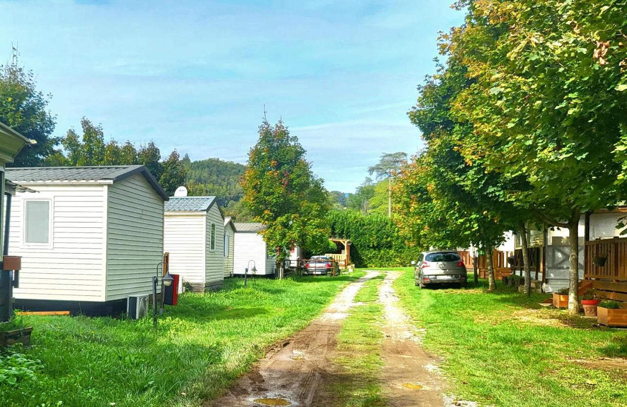 Mobilhome 5 personnes en Ardèche - B&B