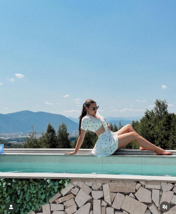 Panorama Villa House Sarajevo- Jacuzzi, Bazen & Pogled na Grad 2 - Ferienwohnung Petruše