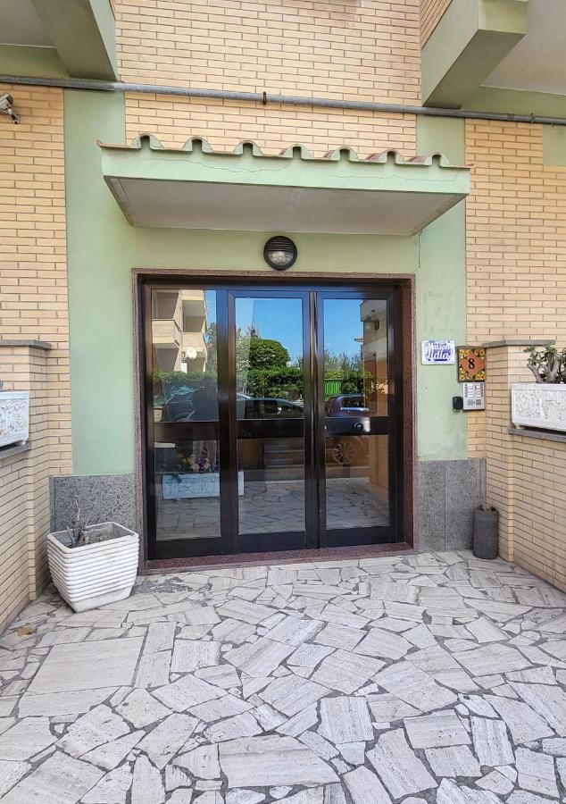 Fabio House Alloggio per uso Turistico - B&B Fiumicino