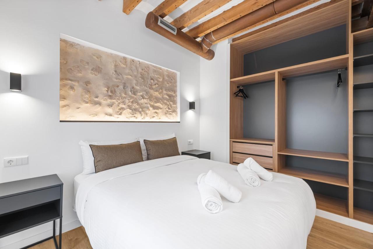 Two-Bedroom Apartment with City View