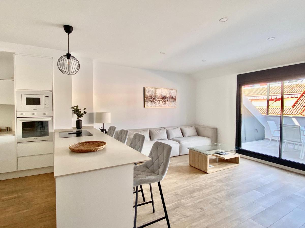 Luxury penthouse with pool near Fuengirola beach - Ferienwohnung Fuengirola