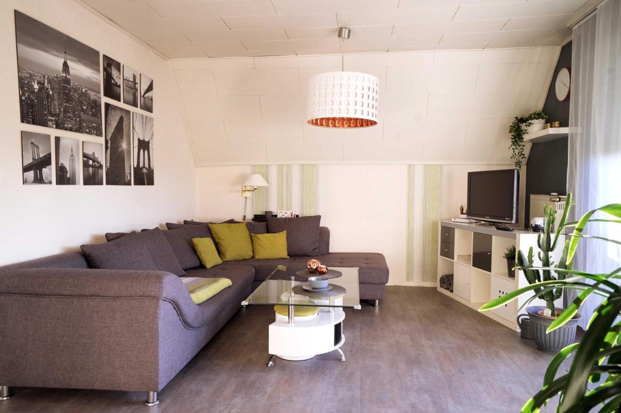 Appartamento con 2 Camere da Letto e Balcone