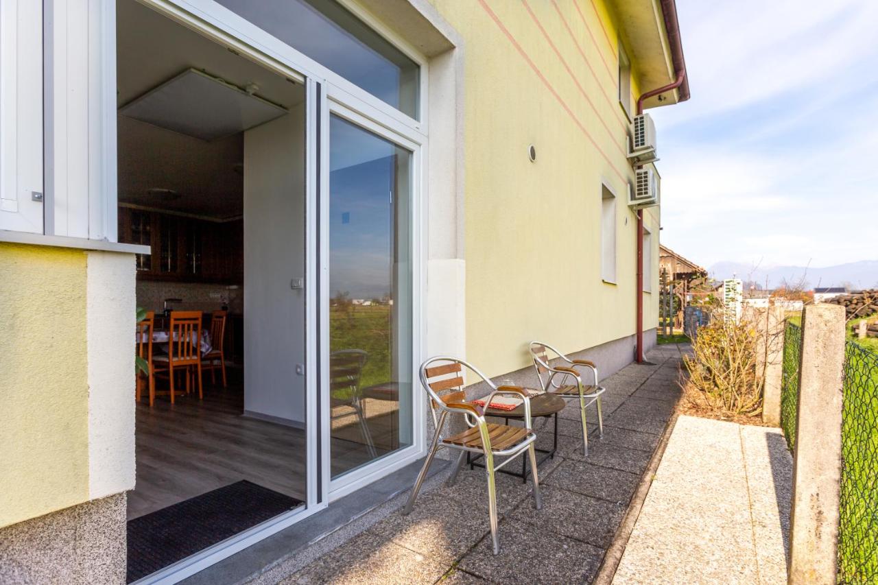 Apartma Majdas - B&B